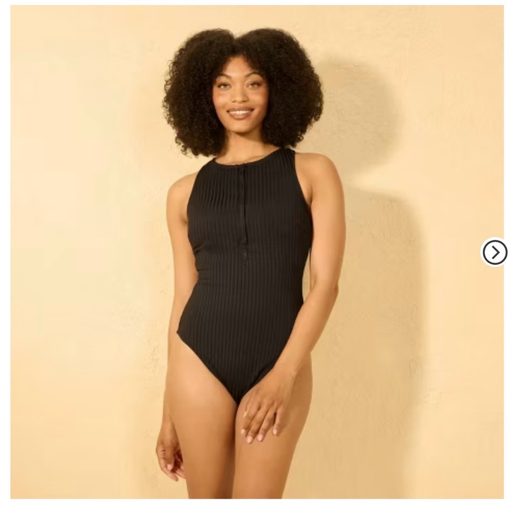 Shade & Shore Black Ribbed One-Piece Swimsuit